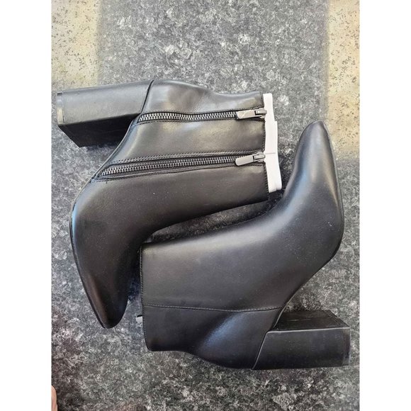 Fergie Women's Enigma Ankle Boot Size 9 - Picture 5 of 8